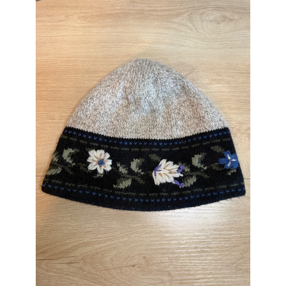 Handmade Floral Embroidered Wool Knit Beanie Fleece Lined Oatmeal Black Hat